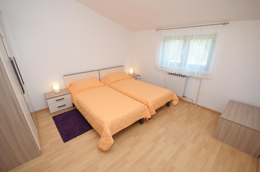 Ferienwohnung Apartament Vv Pula Zimmer foto