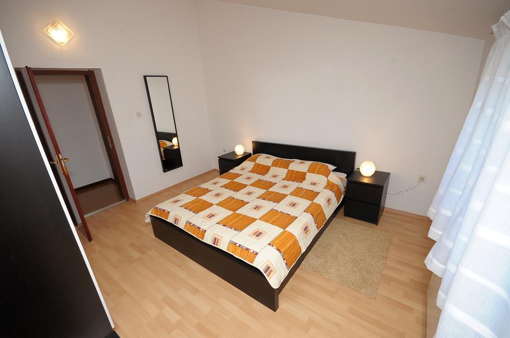 Ferienwohnung Apartament Vv Pula Zimmer foto